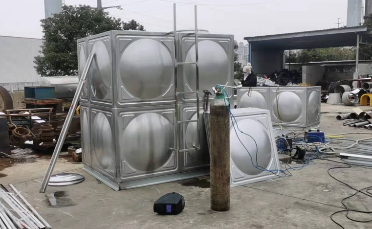 新疆组合式不锈钢水箱在日常生活使用中有哪些特点